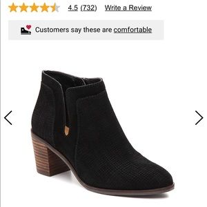 Lucky brand booties w heel!